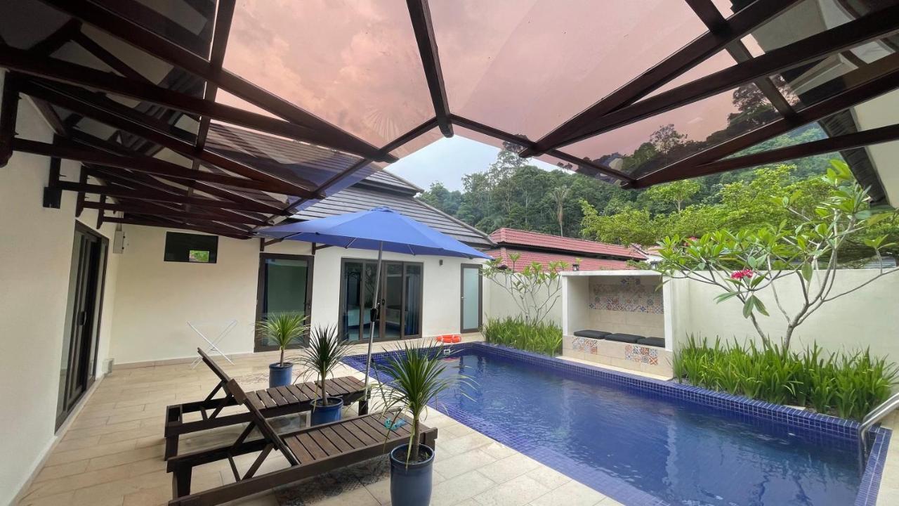 Charis Pool Villa 2 - 3 Bedroom With Private Pool Bentong Exterior foto